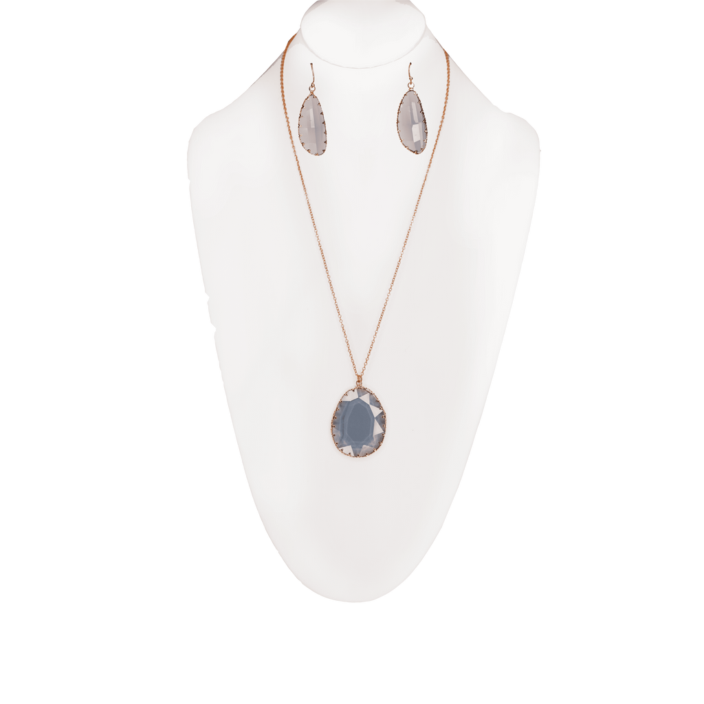 Teardrop Pendent Necklace Set