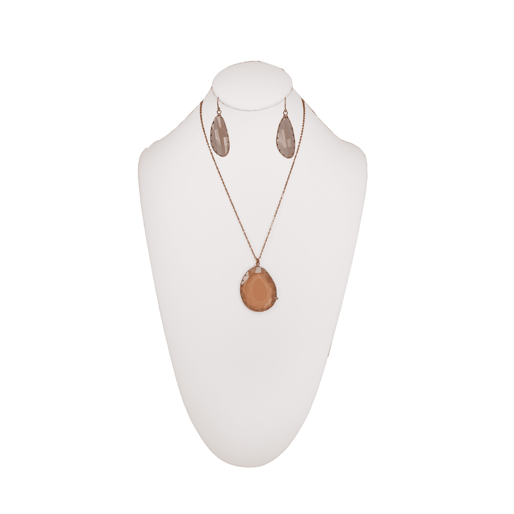 Teardrop Pendent Necklace Set