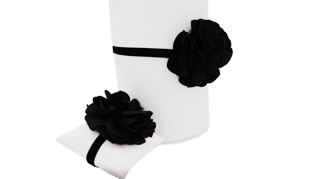 Retro Flower Choker and Bracelet